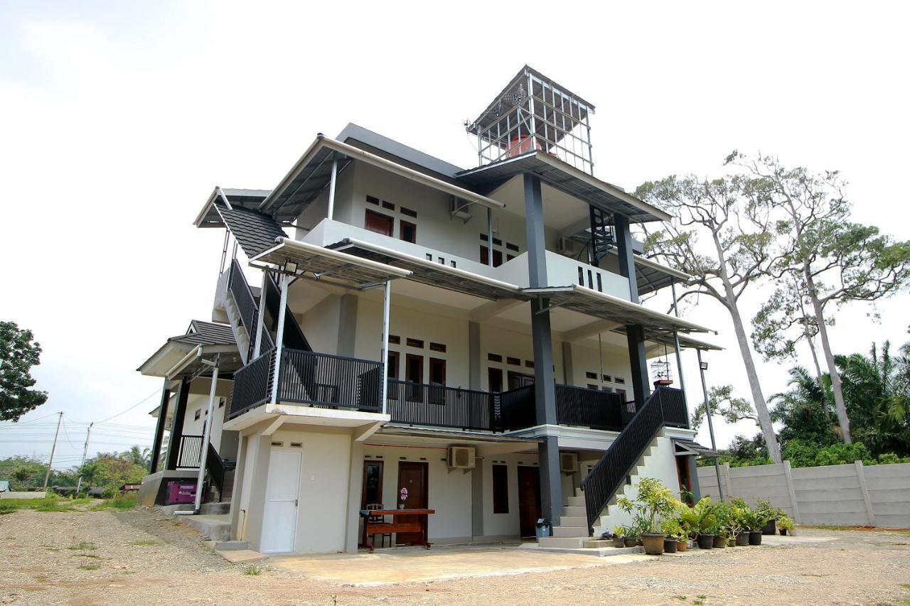 Oyo 739 Guest House Si Kancil Bengkulu Luaran gambar